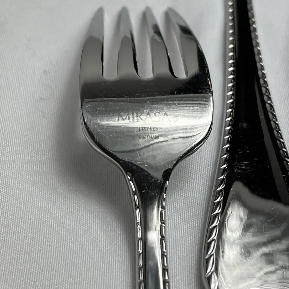 Mikasa Cameo Flatware Vietnam 18/10 Stainless Steal Set of 5 pieces